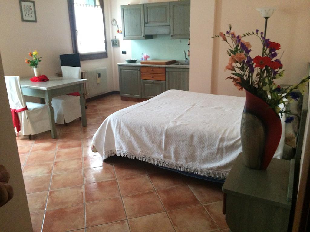 Rovolon Agriturismo Al Colle Del Ciliegioヴィラ 部屋 写真